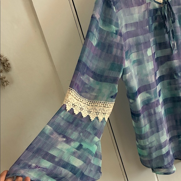Como Vintage Blue and Green Striped Blouse with Lace - Picture 3 of 8